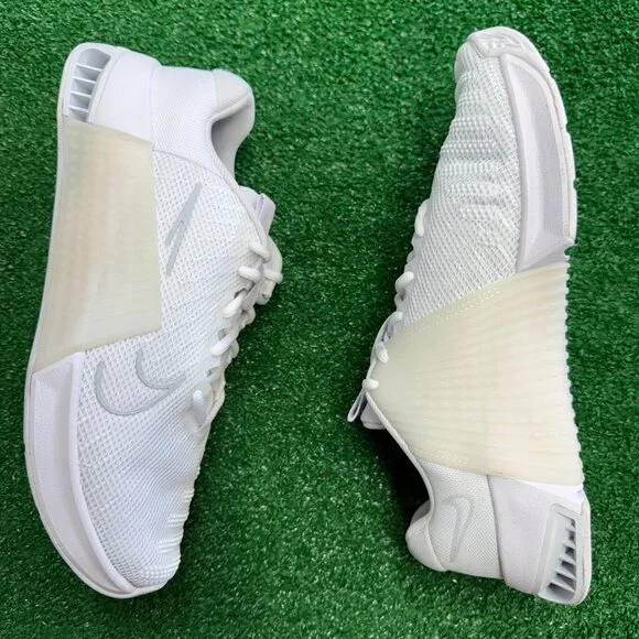NikeMetcon 9 Low Womens Training Shoes White DZ2537-103 VNDS Sz 10